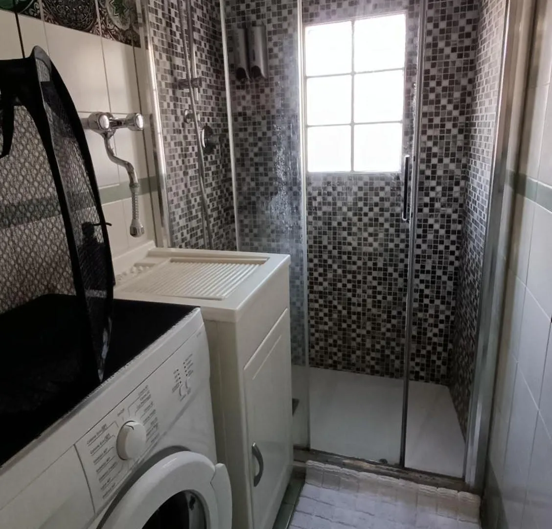 Nicuzzaduci Home Κατάνια 0*,