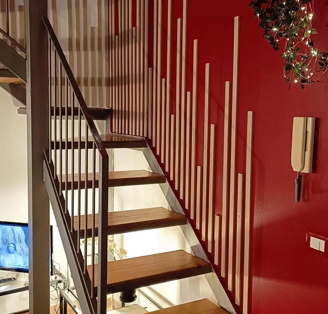 Nicuzzaduci Home Κατάνια
