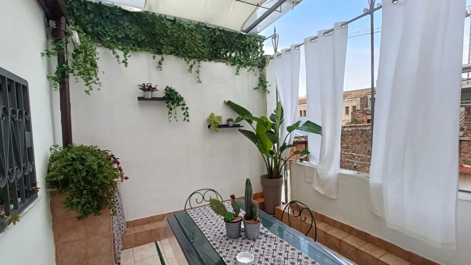 Nicuzzaduci Home Catania
